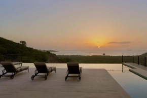 Casa de Iluminacion - Gorgeous 5-BR oceanview Villa with private infinity Pool